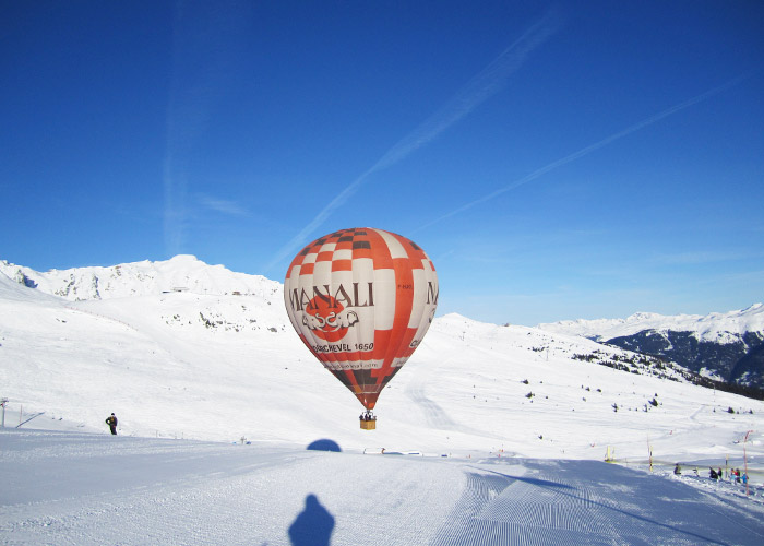 Courchevel-Baloon-On-Piste