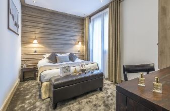 Meribel Hotels - Hotel Chaudanne Bedroom