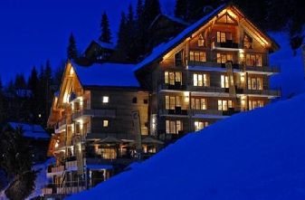 Meribel Hotels - Hotel Helios Outside