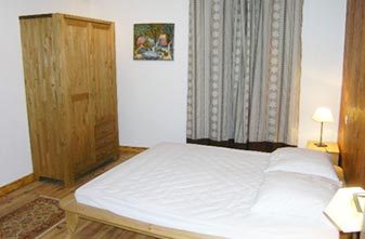 les Moulinets apartment bedroom