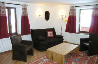 Les Moulinets apartment lounge