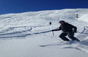 Off piste skiing March 2016