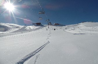 Off piste skiing April 14th 2016