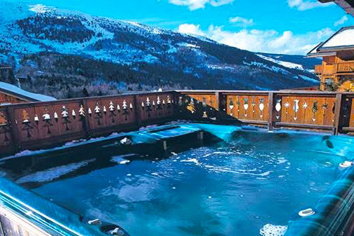 Chalet-matterhorn-hot-tub