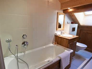 chalet-annabel-bathroom