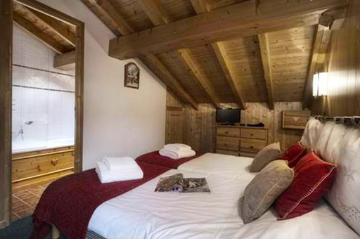 chalet-brenettes-meribel-centre-bedroom3