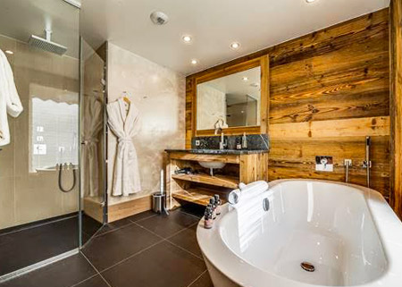 chalet-mont-tremblant-bathroom2