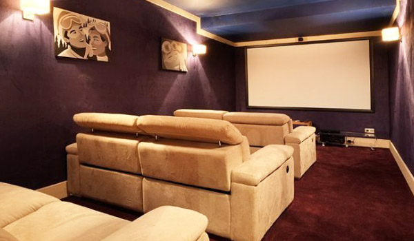 chalet-Bellacima-lodge-5-bedrooms-cinema