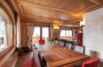 chalet-altair-dining-room-small