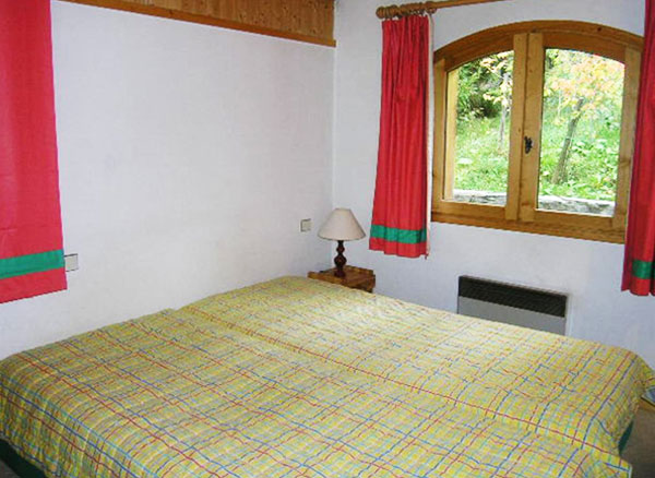 chalet-bonmartin-bedroom3