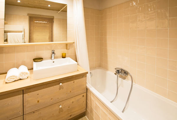 chalet-le-foret-bathroom2