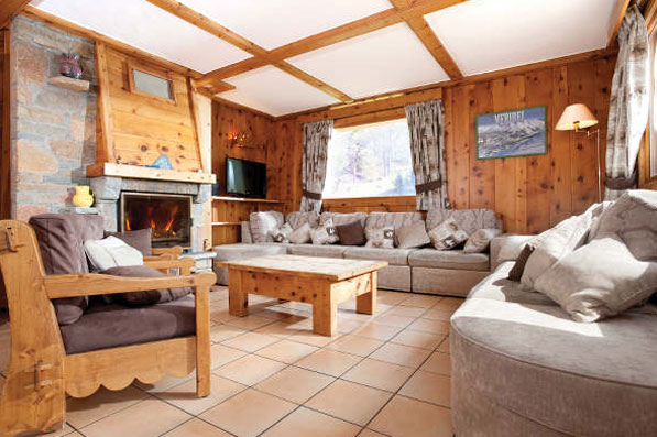 chalet-michel-7-bedrooms-lounge