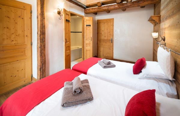 chalet-pied-de-voute-bedroom