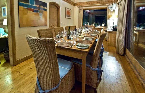 chalet-rachelle-dining