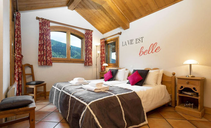 Chalet-Apartment-Le-Rocher-bedroom