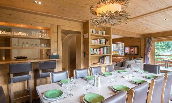 Chalet-apt-Ruiseau-dining