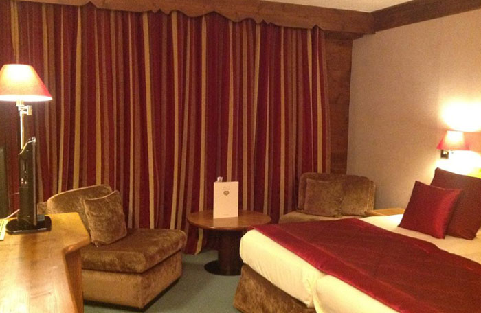 Hotel-Mont-Vallon-bedroom