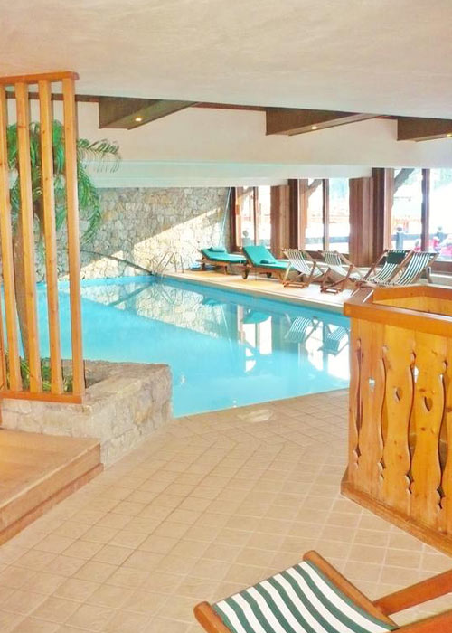Hotel-Mont-Vallon-pool