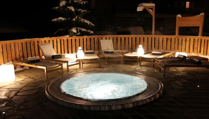 Hotel-Mottaret-hot-tub