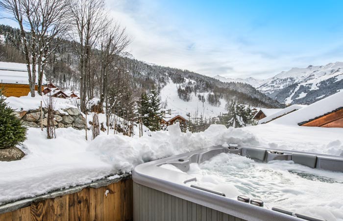 cerf-rouge-hot-tub