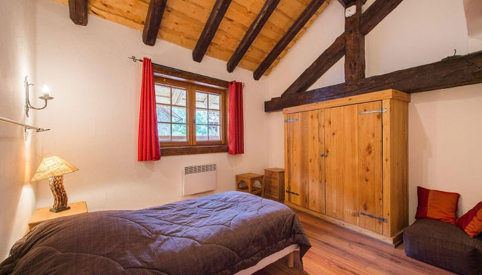 chalet-La-Tanniere-bedroom3