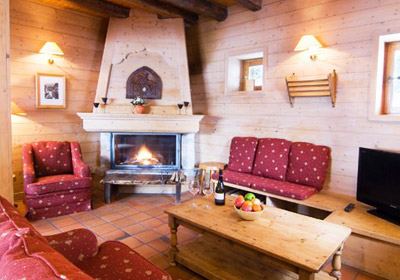 chalet-Lardour-5-bedrooms-lounge-small