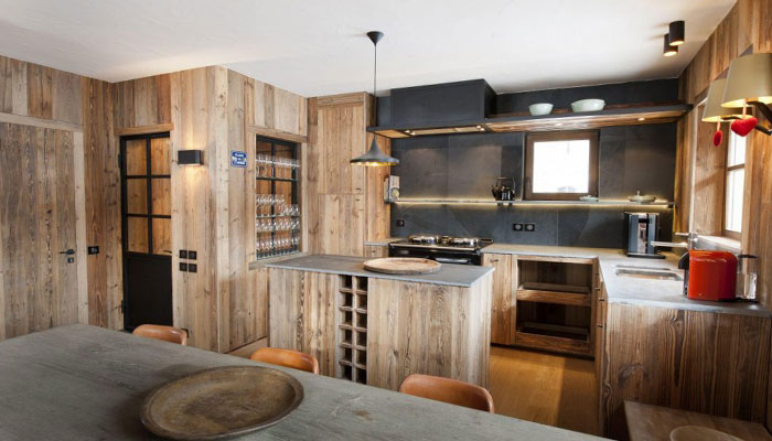 chalet-amanvesa-kitchen