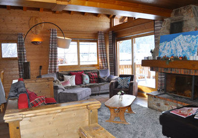 chalet-chardon-7-bedrooms-lounge-small