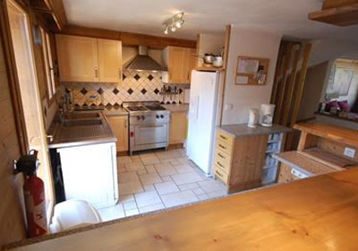 chalet-hirondellle-kitchen