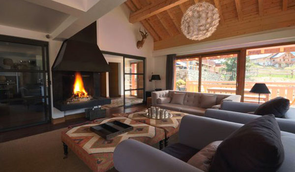 chalet-impala-lodge-7-bedrooms-lounge