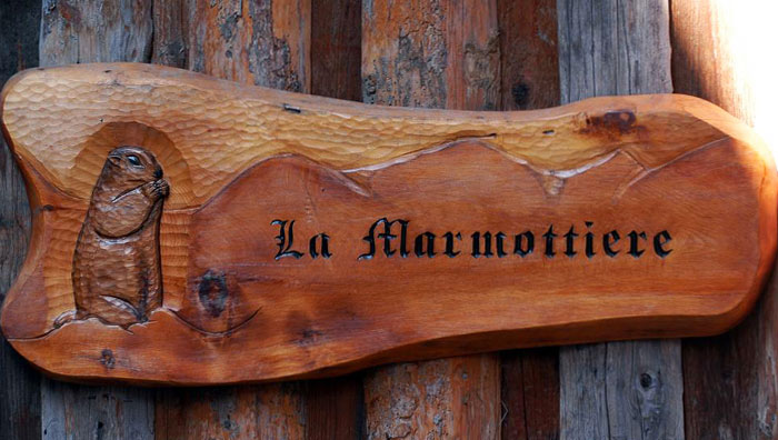 chalet-marmottiere-4-sign
