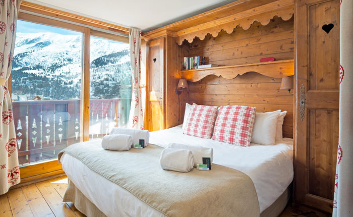 chalet-rosa-bedroom2