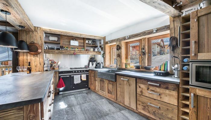 chalet-tichka-kitchen