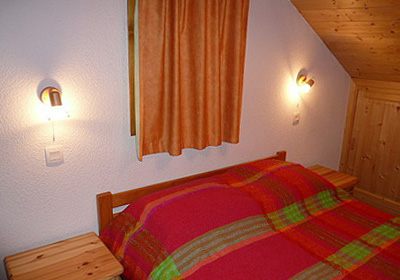 chanrossa-bedroom