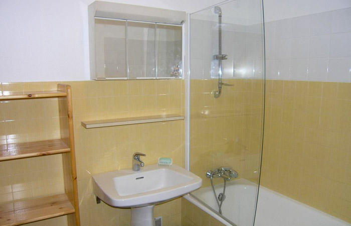 diabelets-studio-bathroom2