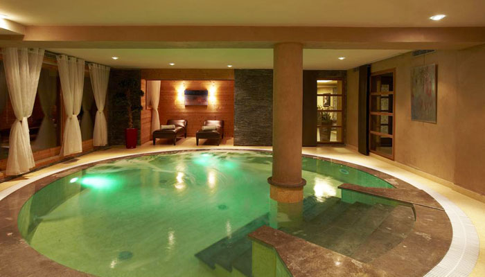 hotel-helios-pool