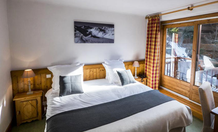 hotel-merilys-bedroom10