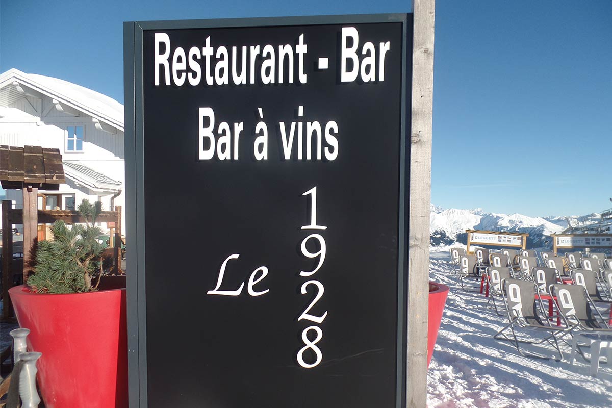 Le 1928 Lunch Restaurant