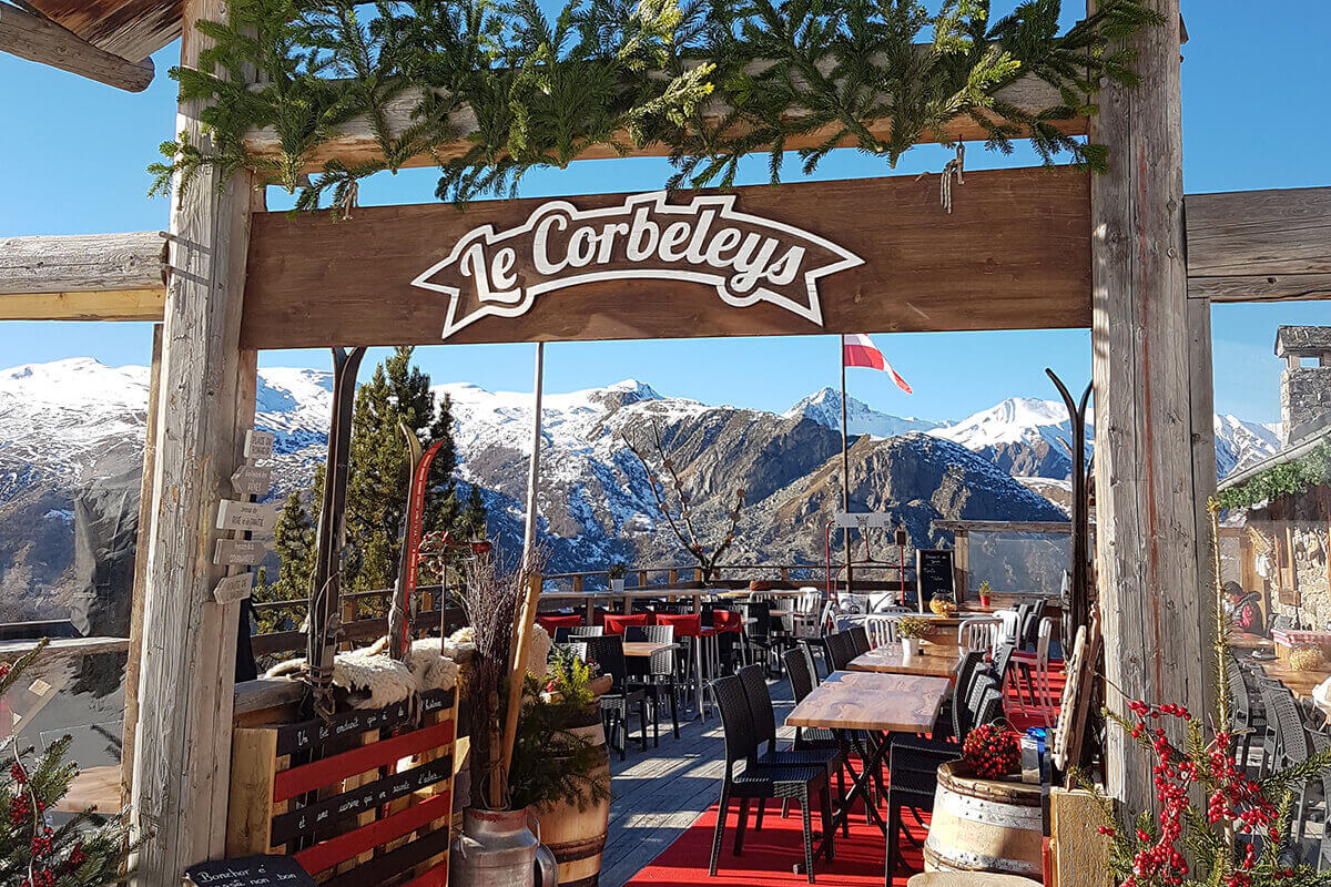 Le Corbeleys Restaurant